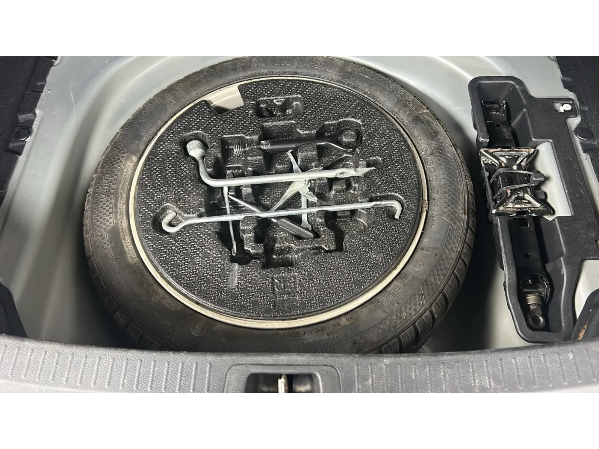 Toyota Corolla GLI 2024