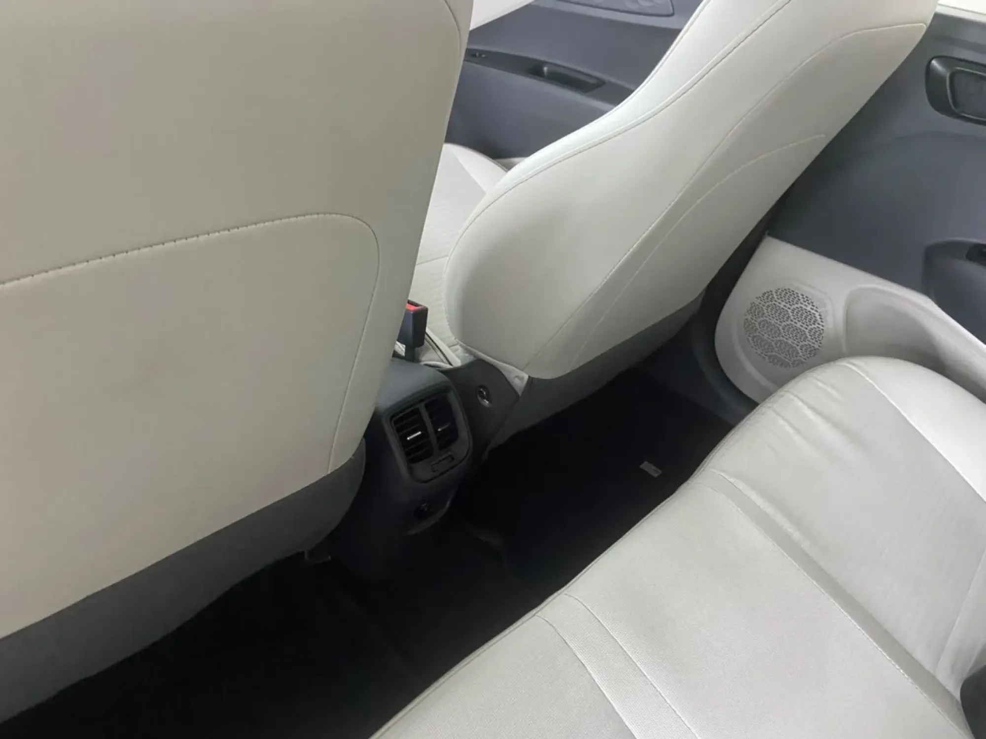 هيونداي جراند i10 فليت 2024