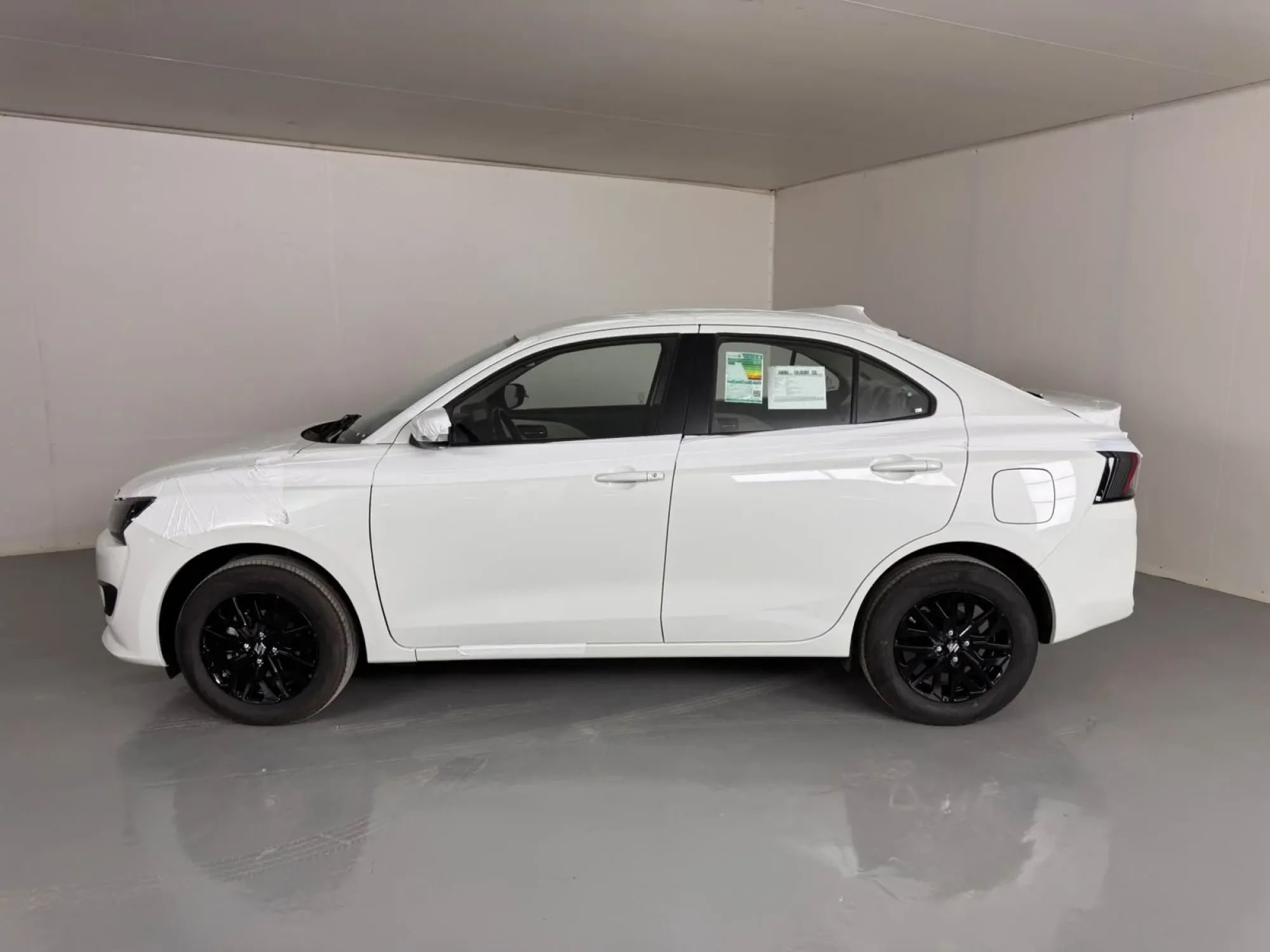 Suzuki Dzire GL 2027