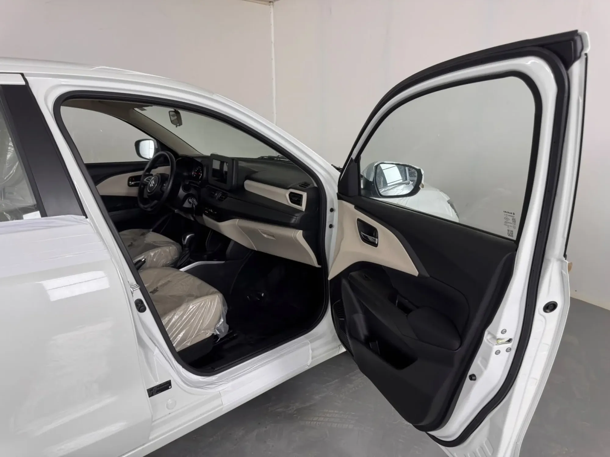 Suzuki Dzire GL 2027