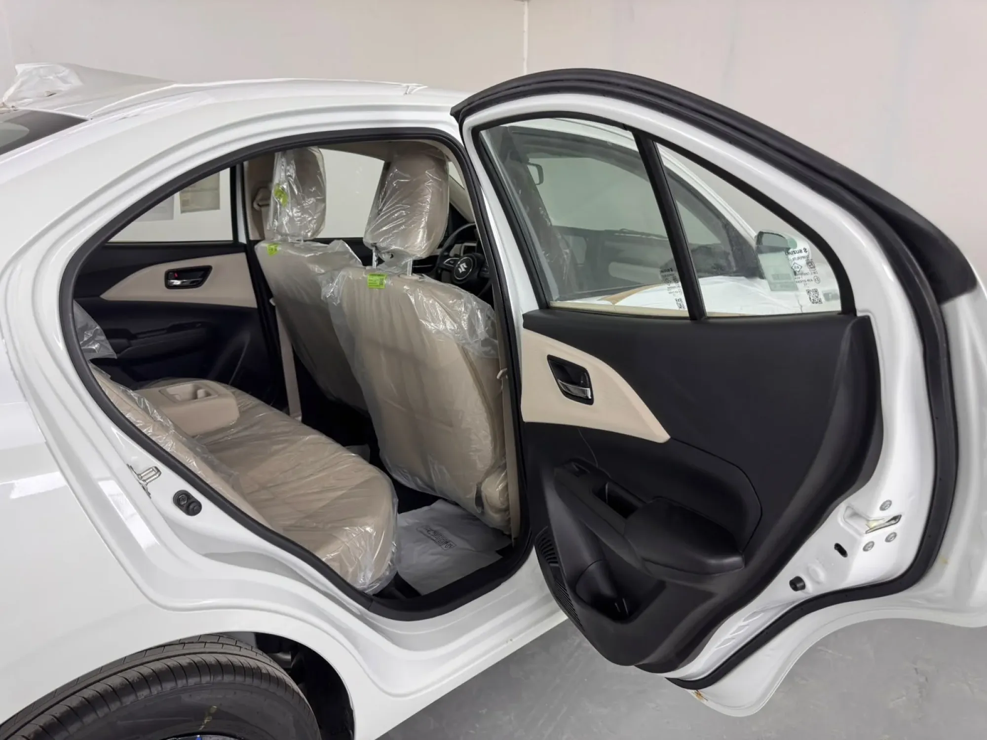 Suzuki Dzire GL 2027