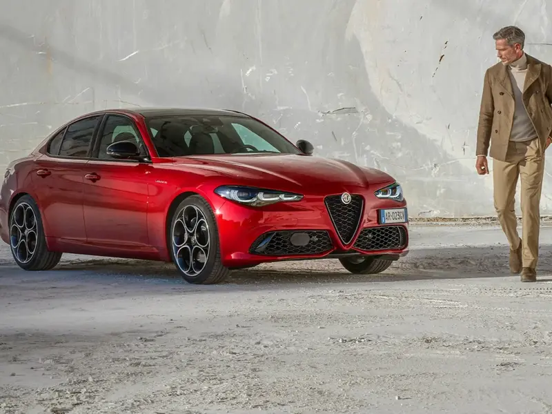 Alfa Romeo GIULIA Veloce 2025 3