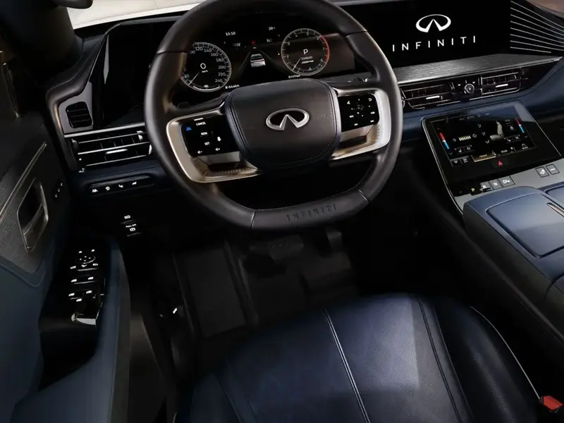 انفينيتي QX80 captain charis 2026 5