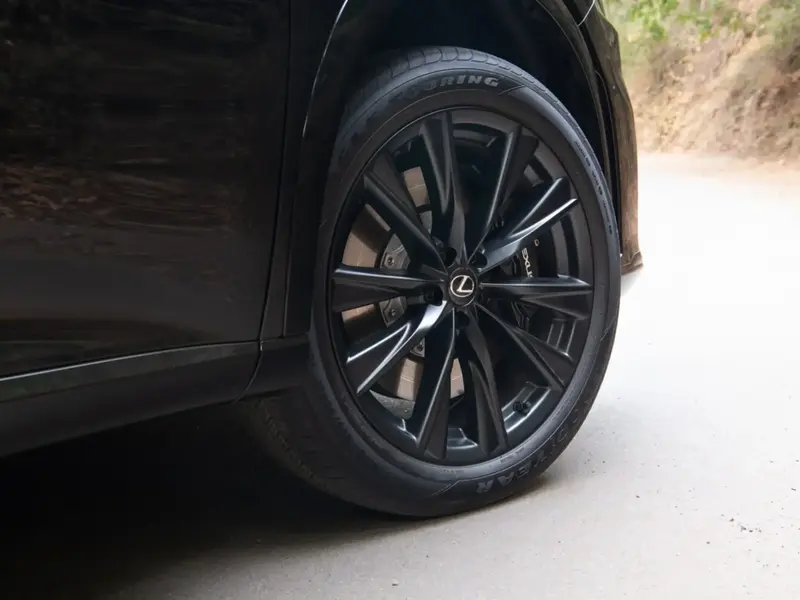 لكزس RX 500h F-Sport 2026 10