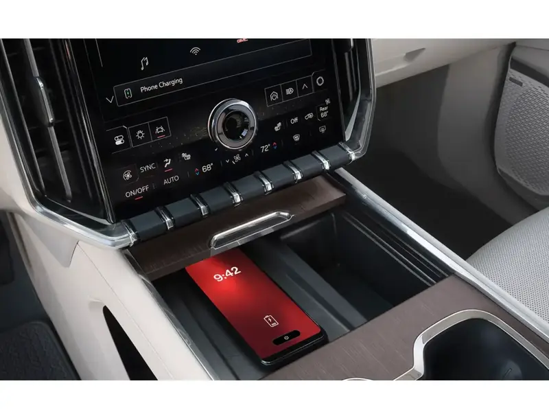 GMC Acadia Denali 2026 8