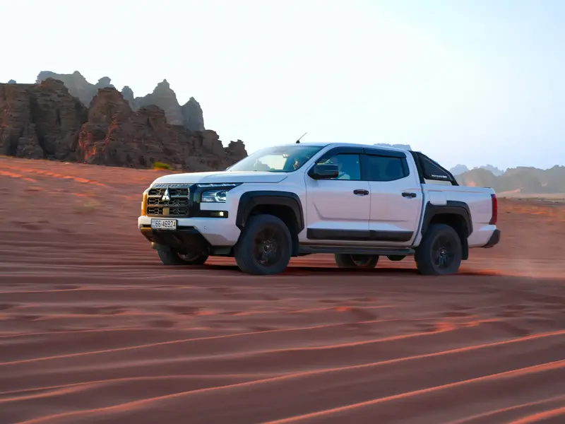 ميتسوبيشي L200 SPORTERO Black Edition 2026 3
