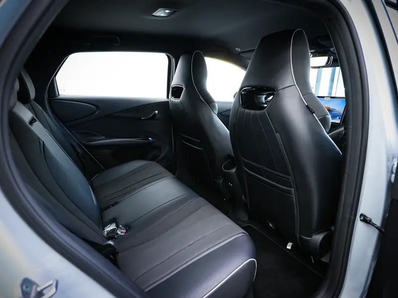 BYD Dolphin 500 KM Comfort 2026 10