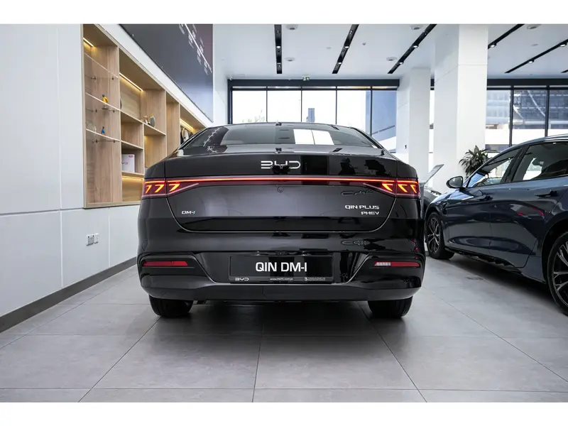 BYD Qin Plus DM-I 2026 4