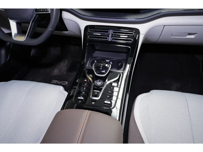 BYD Qin Plus DM-I 2026 9