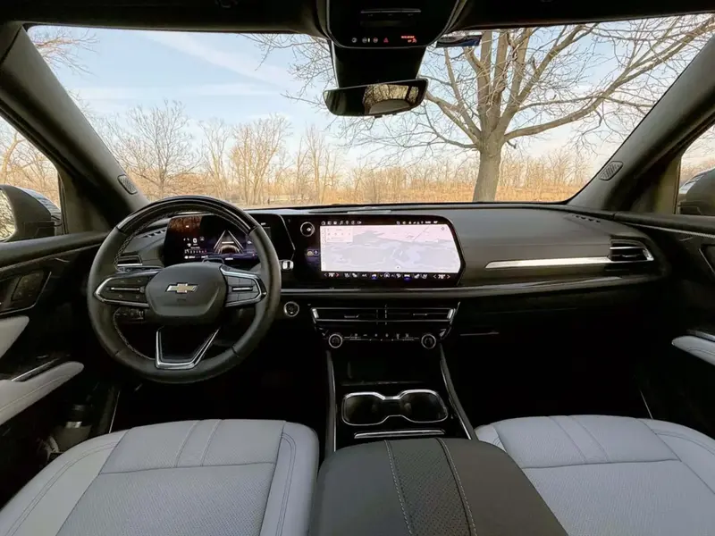 Chevrolet Traverse LT 2026 2