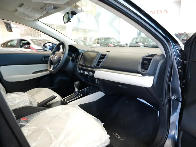 هوندا سيتي LX 2026 6