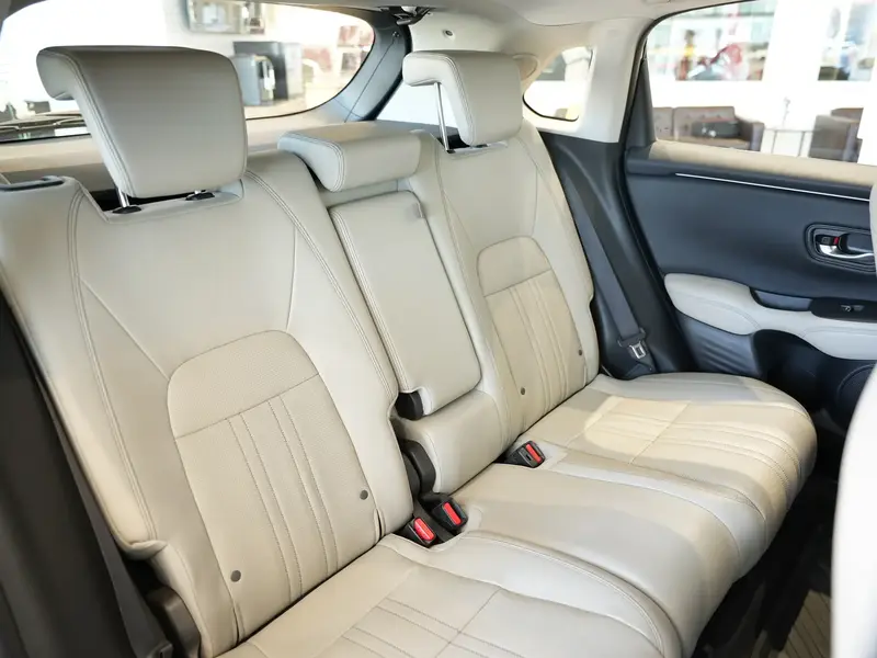 هوندا ZRV EX 2025 12