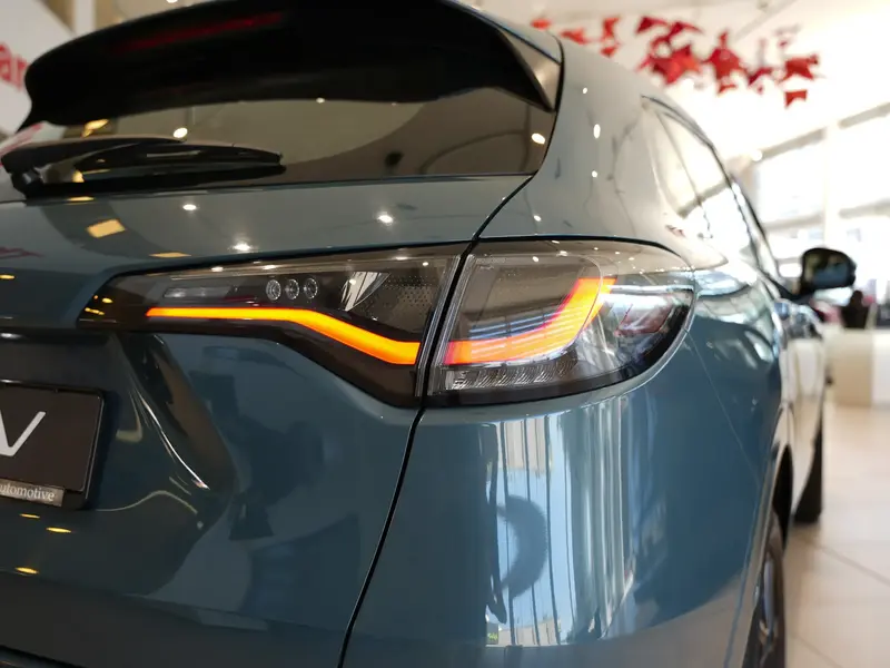 هوندا ZRV EX 2025 5
