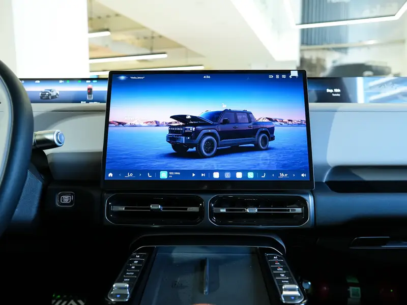 جيتور F700 PHEV 2027 10