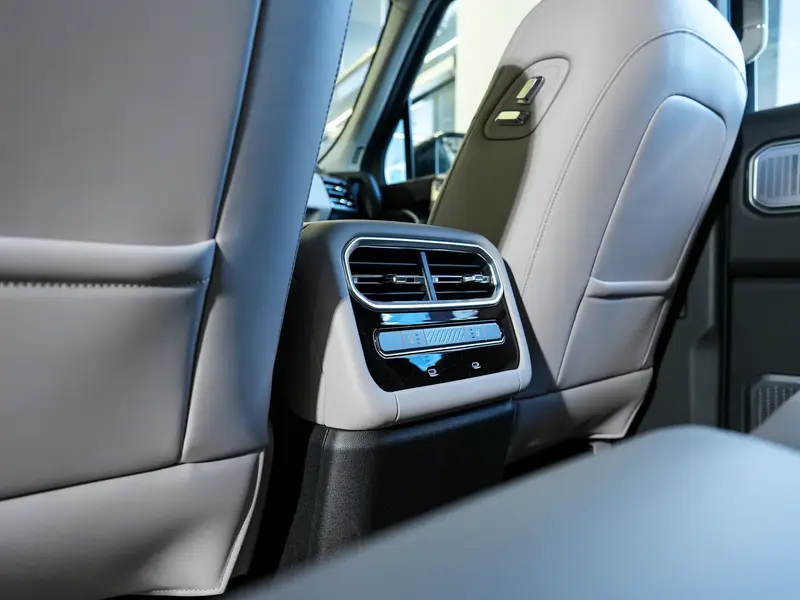 جيتور F700 PHEV 2027 12