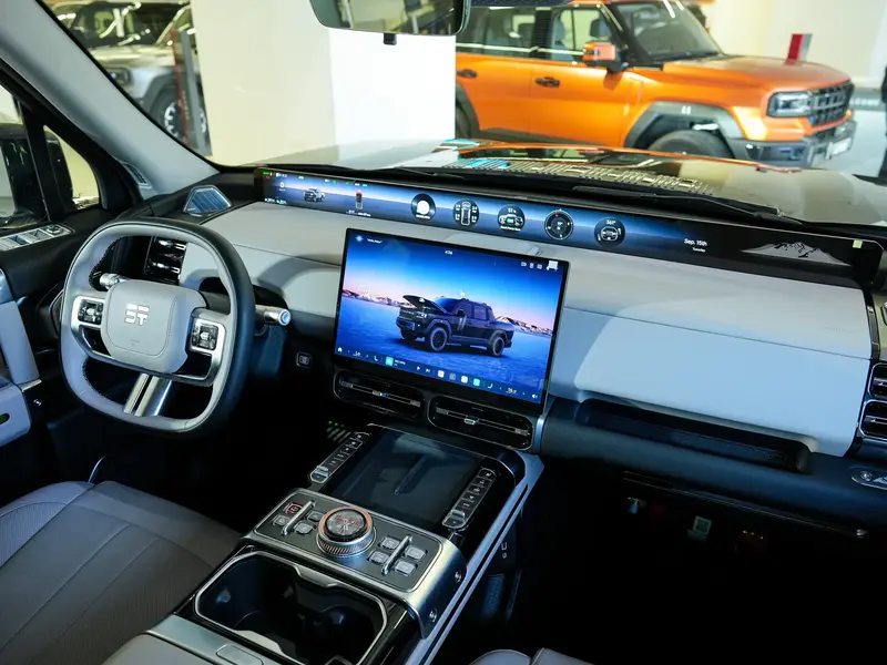 جيتور F700 PHEV 2027 11