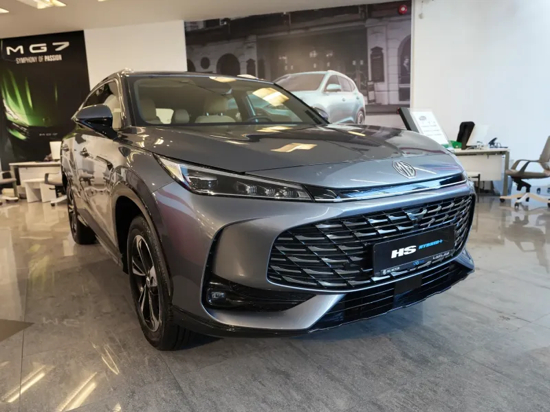 ام جي HS Hybrid+ Delux 2026 2