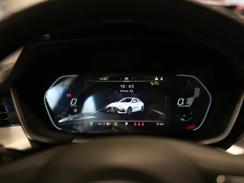 ام جي GT LUX 2025 9
