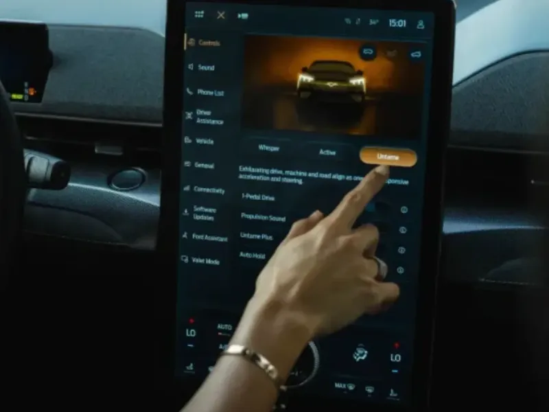 فورد موستانج Mach-E GT AWD 2025 4