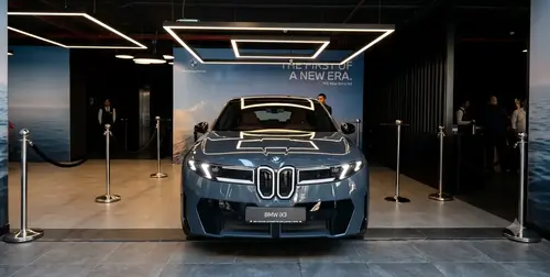 BMW iX3 تنطلق من الأردن .. الظهور الأول للسيارة في الشرق الأوسط!