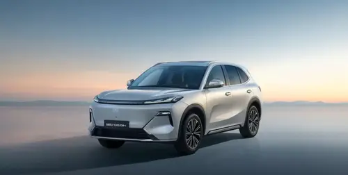 إطلاق سيارة جيلي EX5 EM-i 2027 في الأسواق الأردنية
