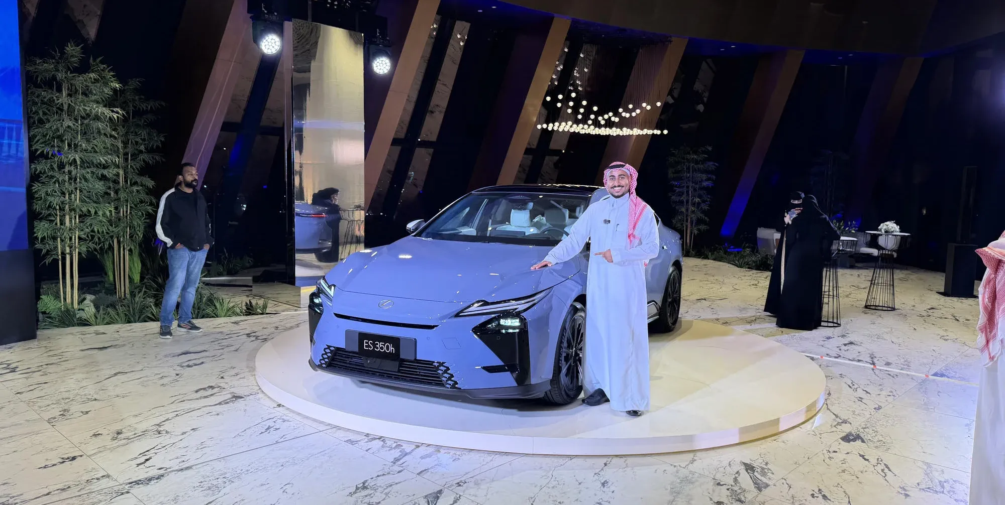 لكزس أطلقت رسمياً الجيل الجديد من ES 2026... حدث انتظره عشاق الفخامة