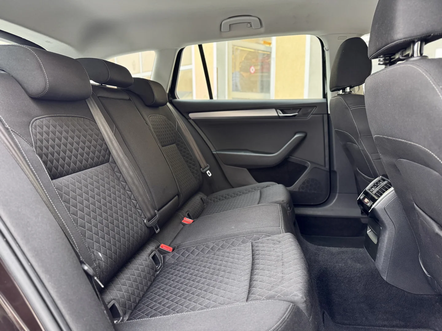 Škoda Superb 2016 - Váš Volant