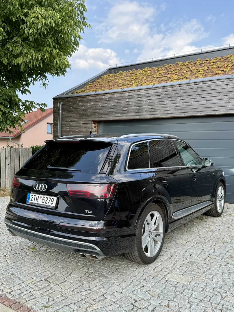 Audi SQ7 2017 - Váš Volant