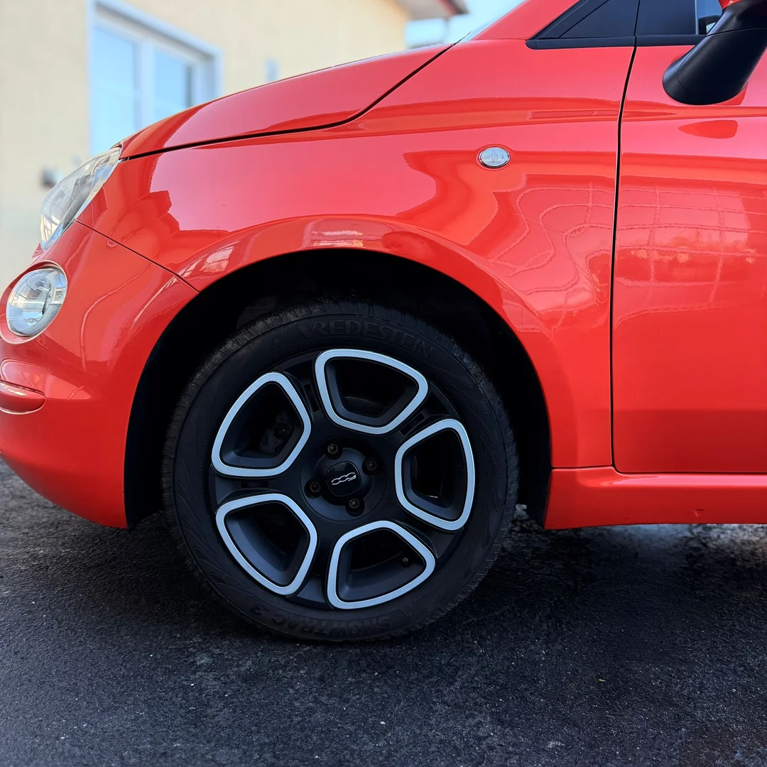 Fiat 500 2022 - Váš Volant