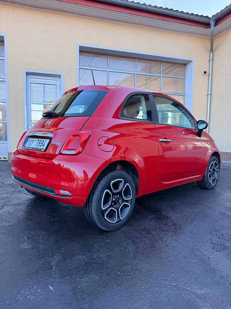 Fiat 500 2022 - Váš Volant