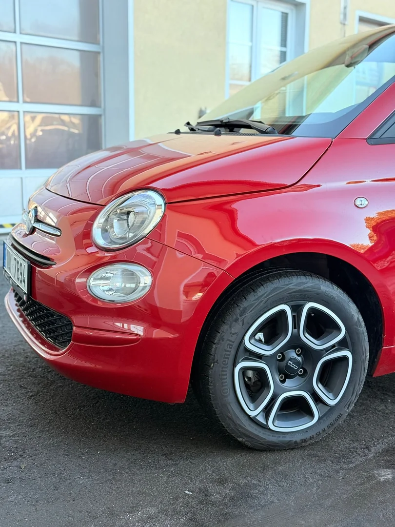 Fiat 500 2022 - Váš Volant