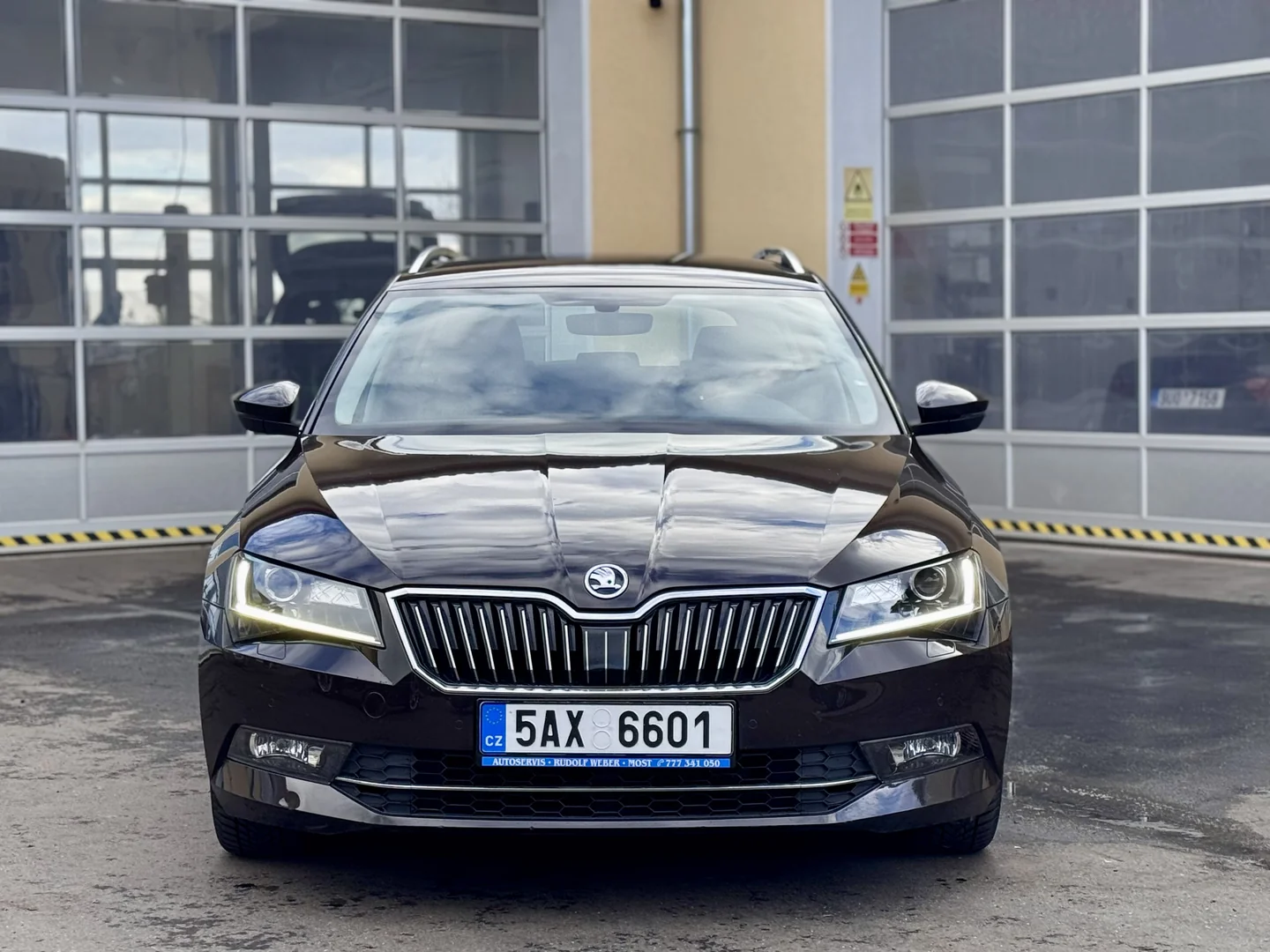 Škoda Superb 2016 - Váš Volant