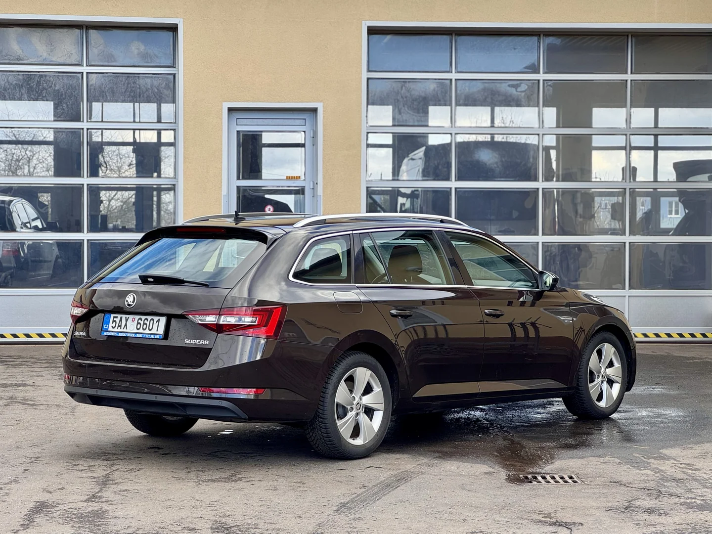 Škoda Superb 2016 - Váš Volant