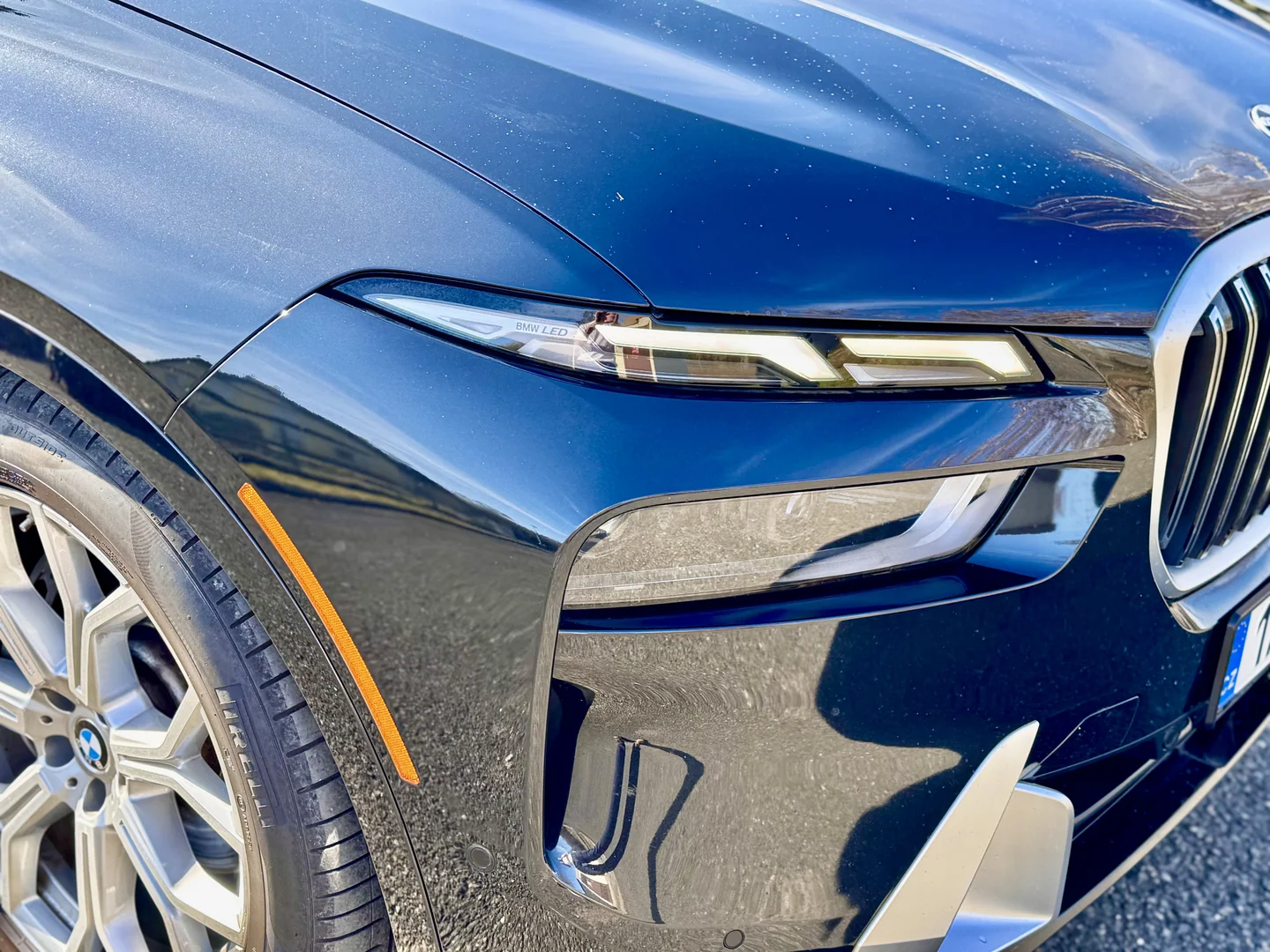 BMW X7 2023 - Váš Volant