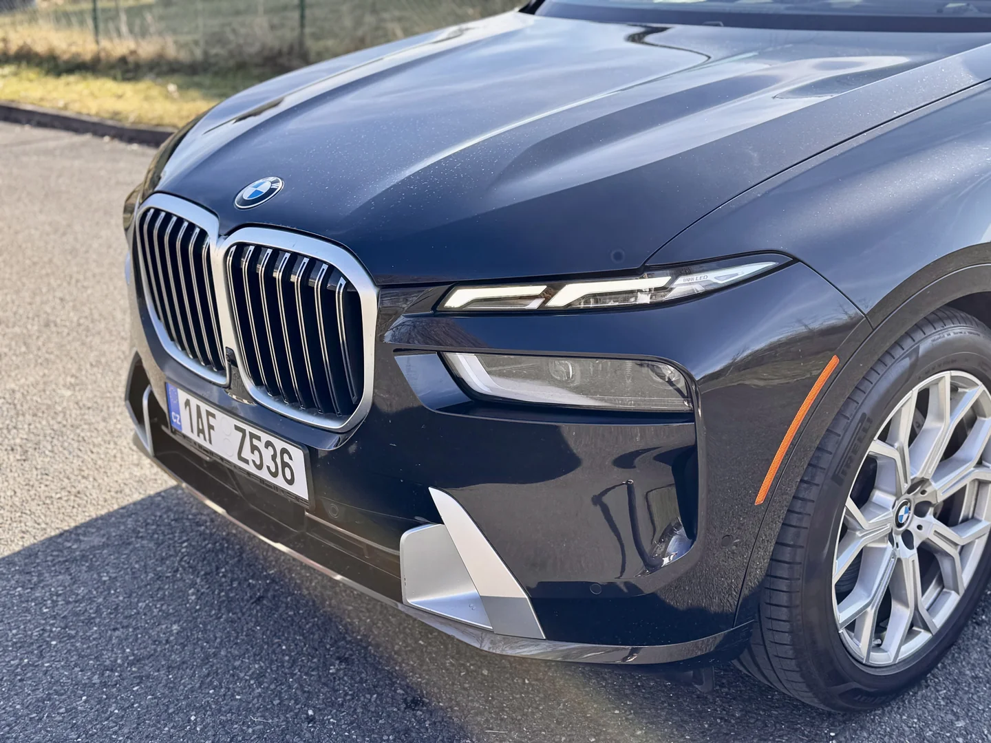 BMW X7 2023 - Váš Volant