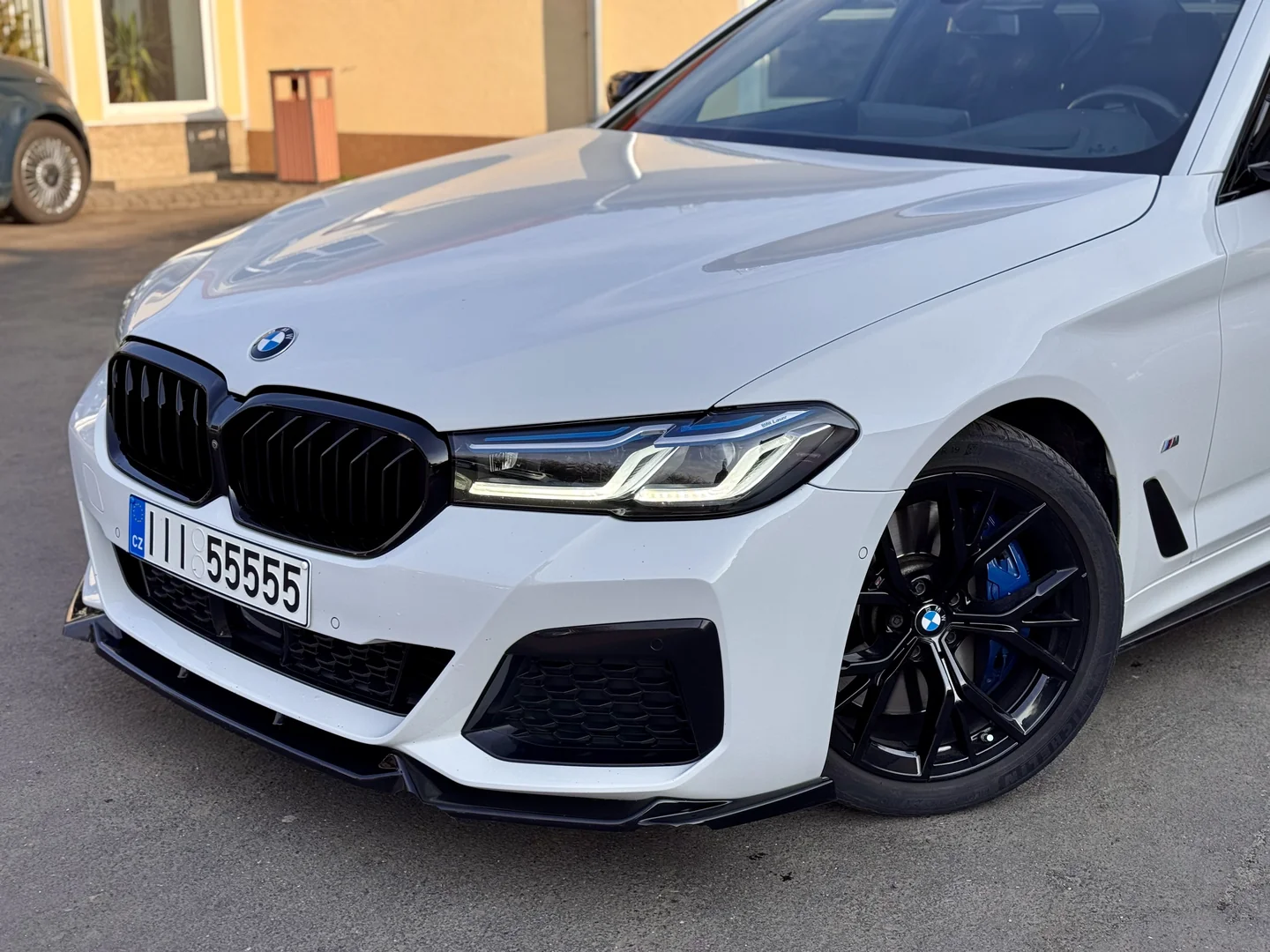 BMW 5 2020 - Váš Volant