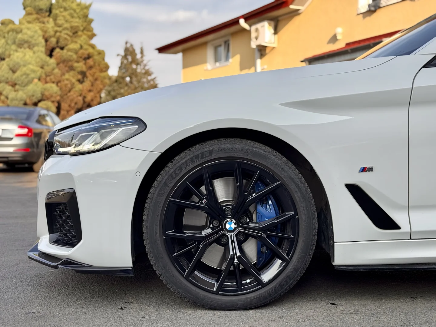 BMW 5 2020 - Váš Volant