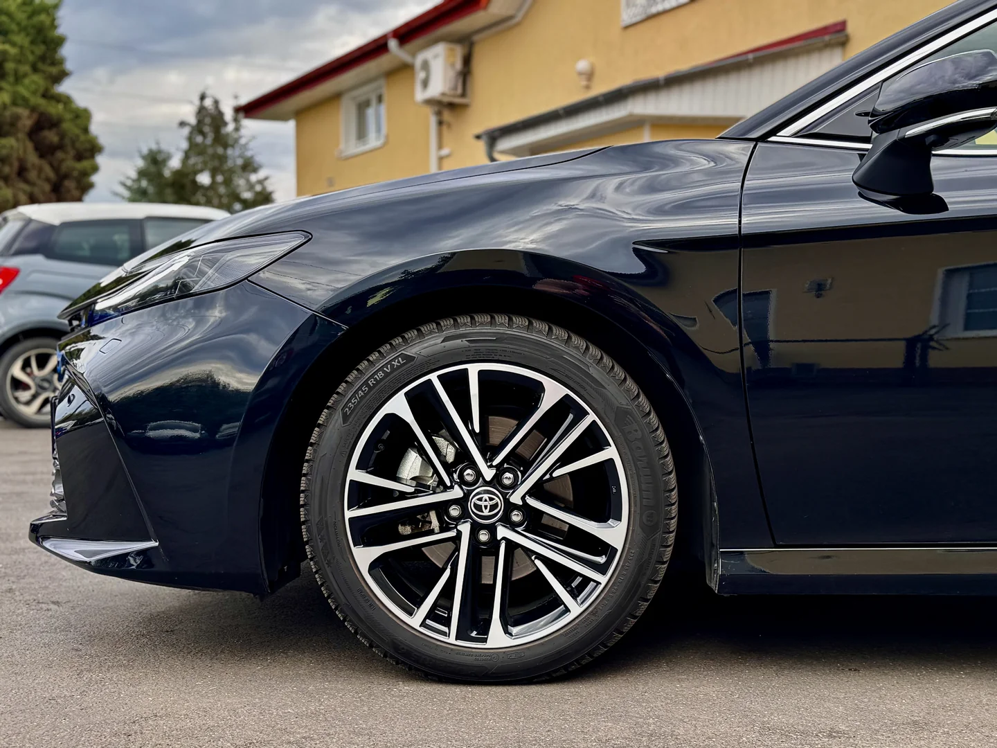 Toyota Camry 2024 - Váš Volant