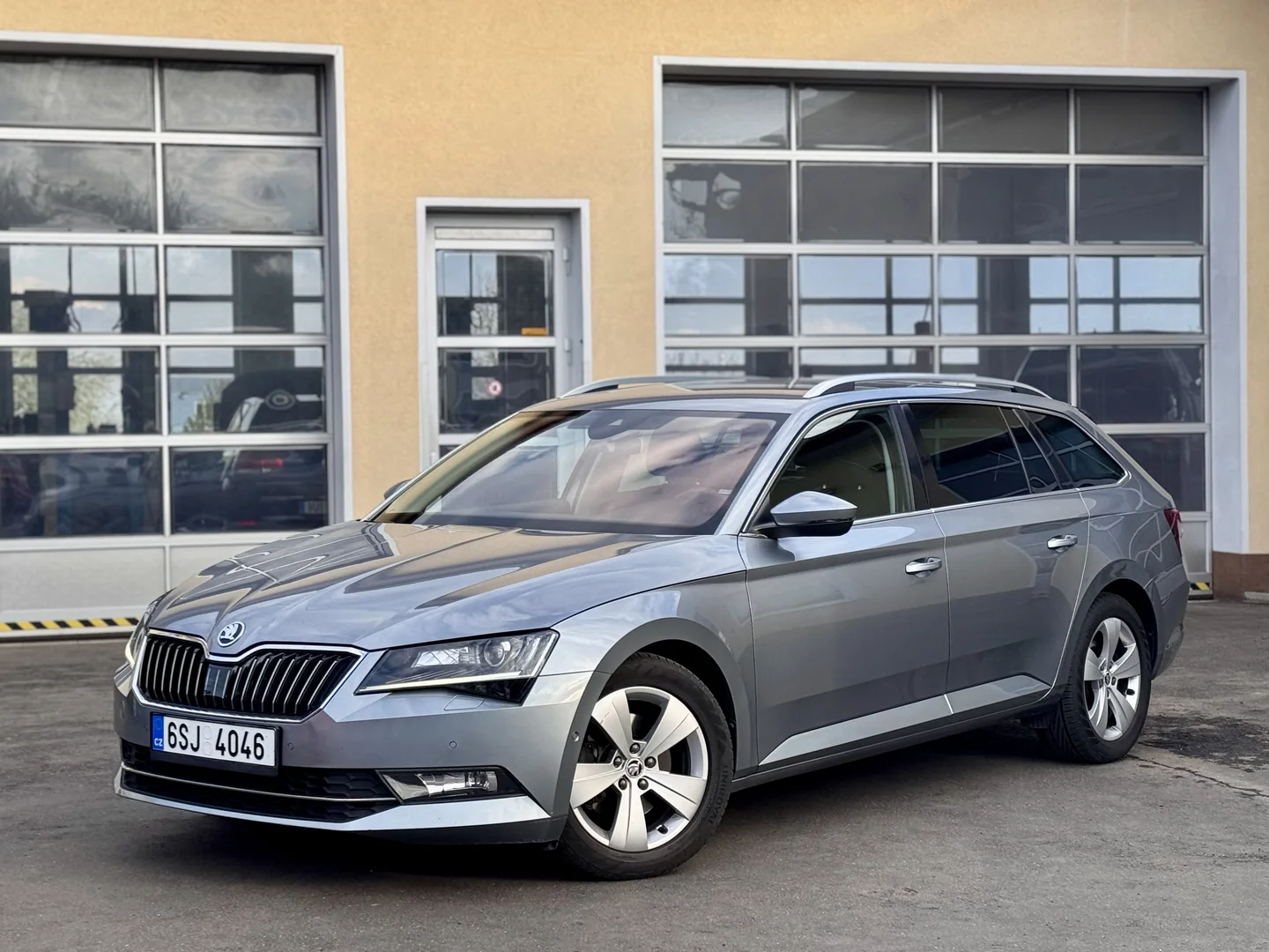 Škoda Superb 2016 - Váš Volant