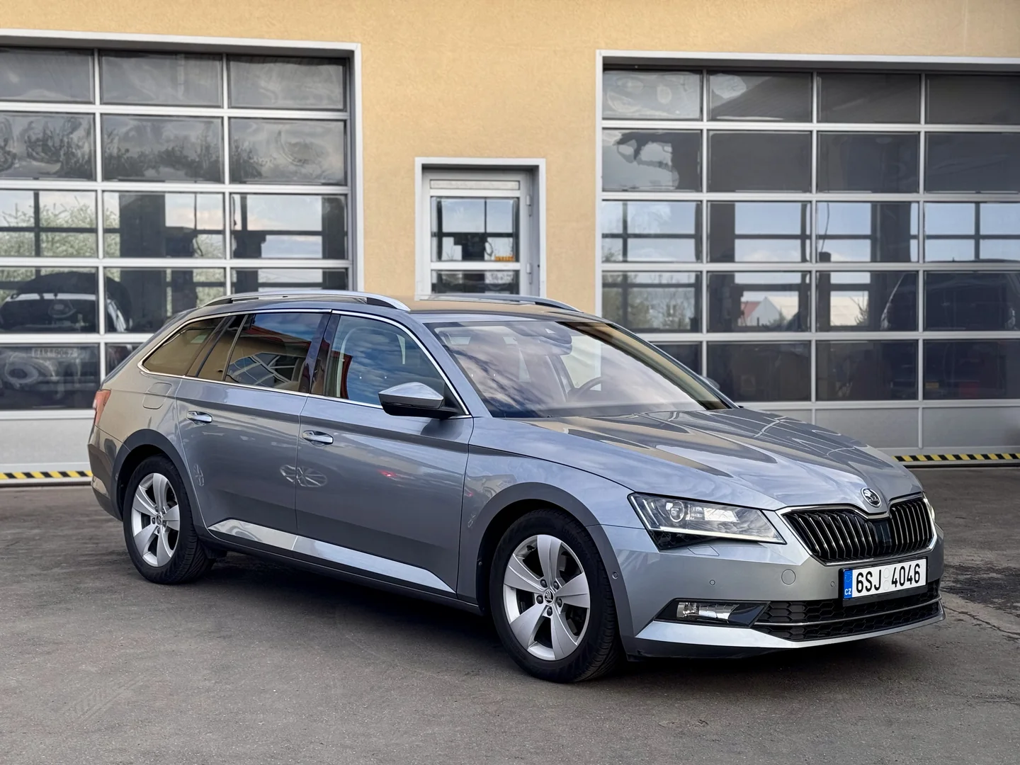 Škoda Superb 2016 - Váš Volant