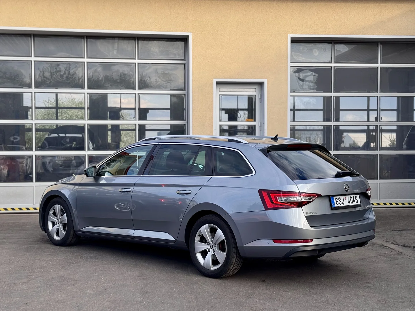 Škoda Superb 2016 - Váš Volant
