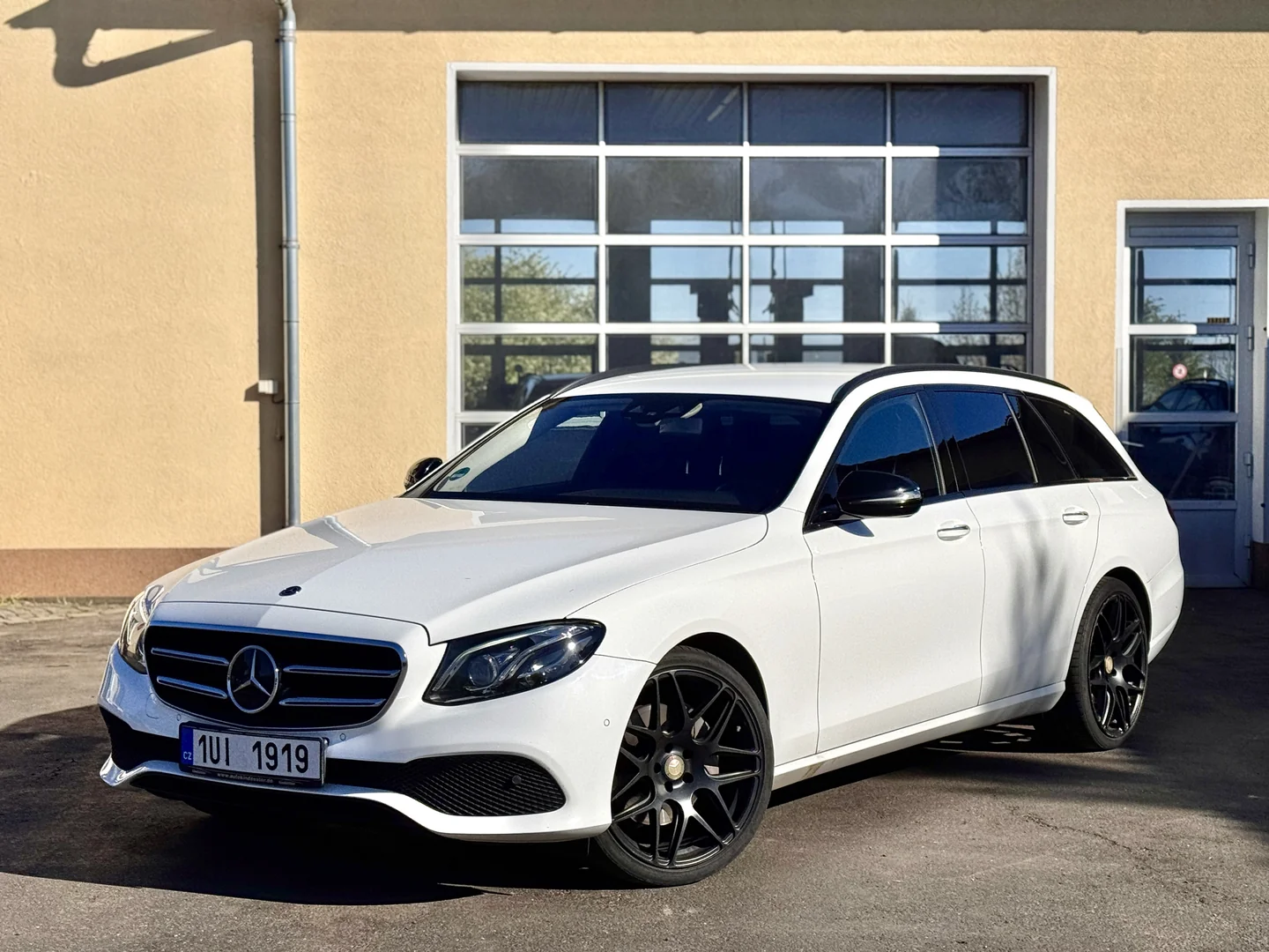 Mercedes-Benz E 2017 - Váš Volant