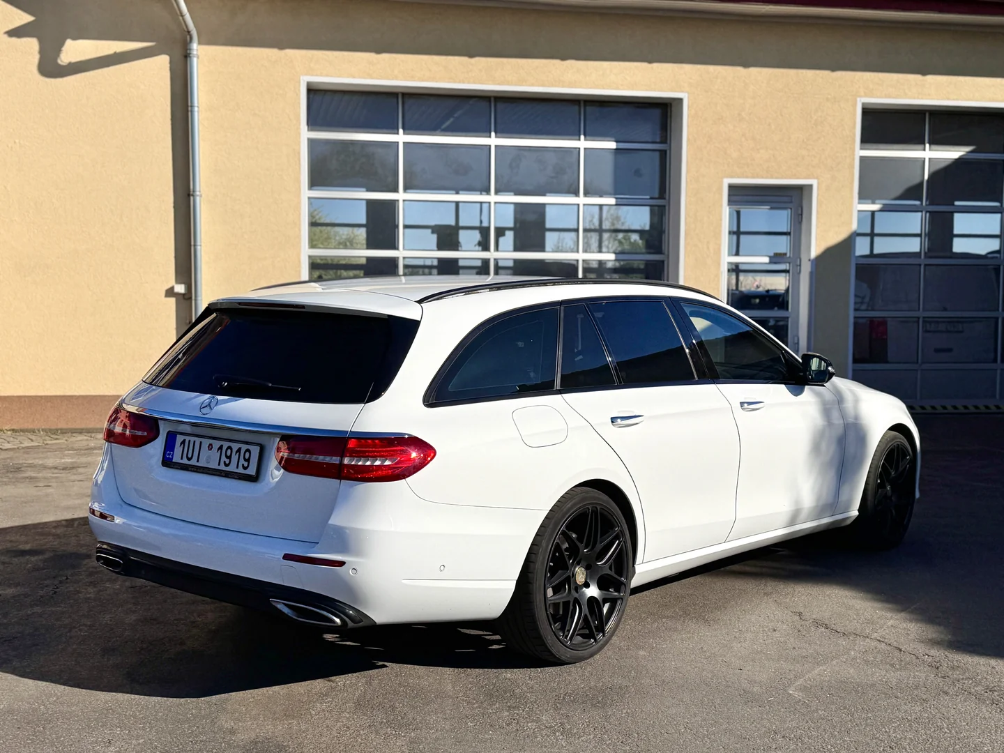 Mercedes-Benz E 2017 - Váš Volant