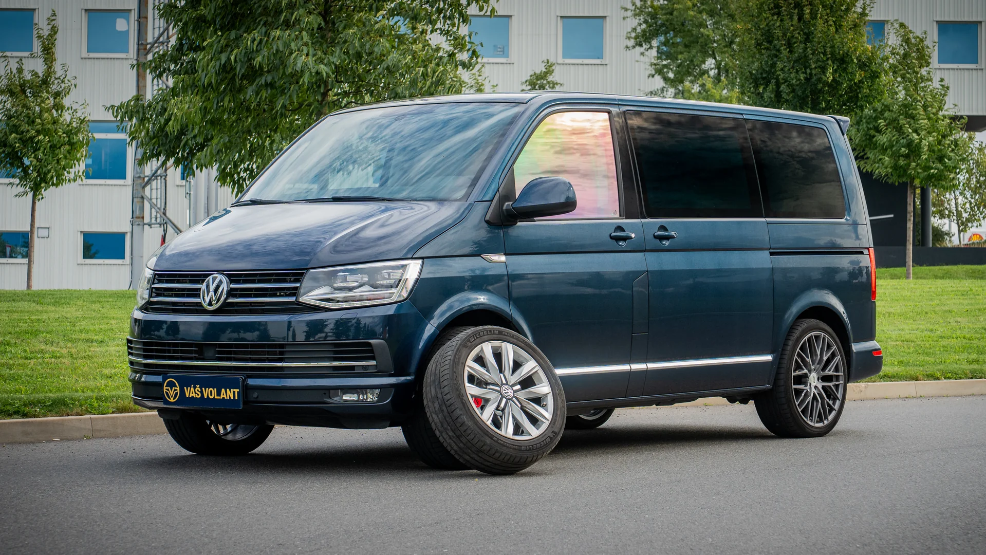 Volkswagen Multivan T6 2017 - Váš Volant