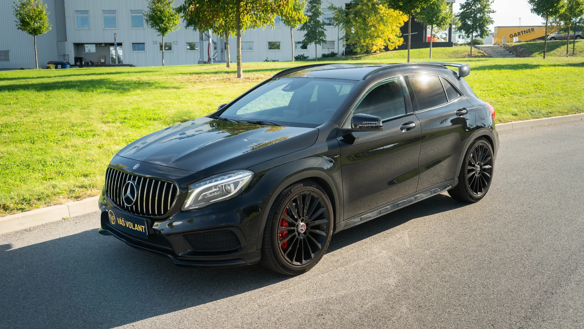 Mercedes-Benz GLA 45 AMG 2016 - Váš Volant