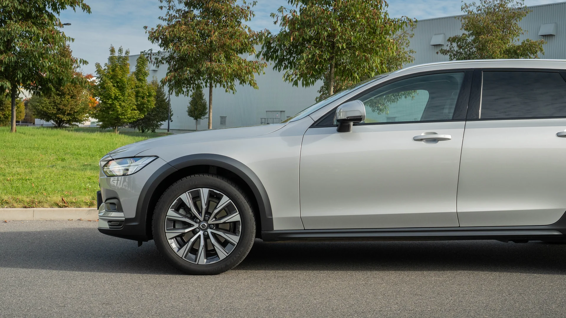 Volvo V90 Cross Country 2023 - Váš Volant