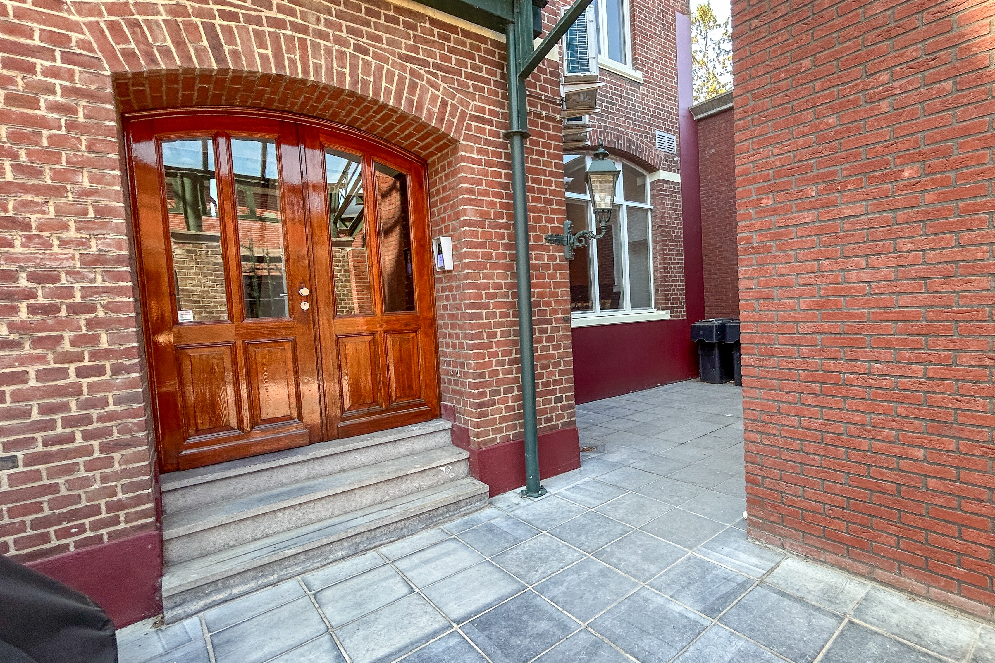 Bovenste straat 18