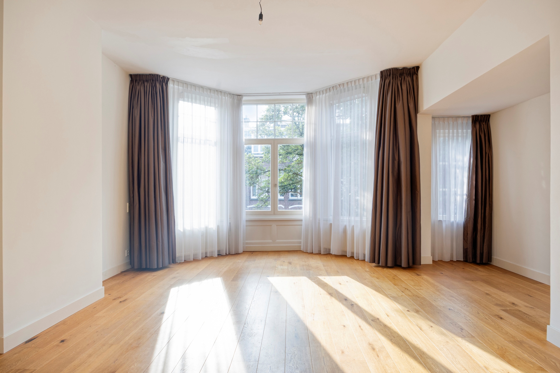 2 bedrooms Surface Area: 90m2