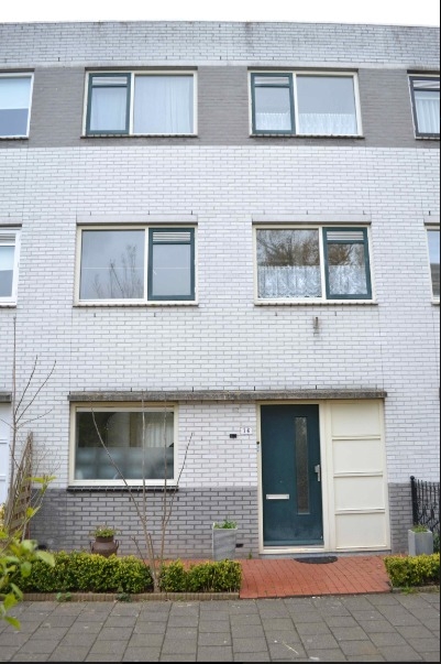 4 bedrooms tussenwoning Surface Area: 105m2