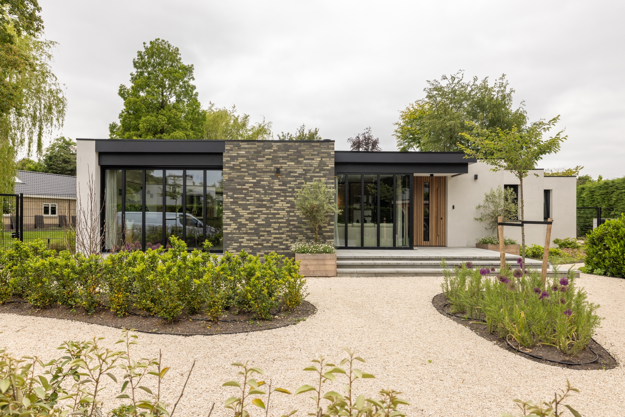 7 bedrooms vrijstaande woning Surface Area: 249m2
